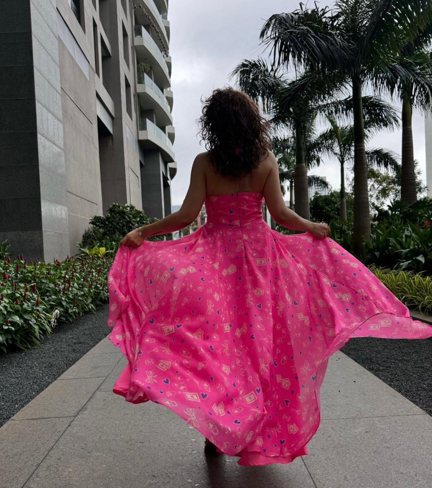TAHIRA KASHYAP in Alice in wonderland